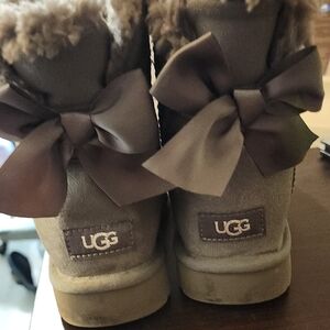 UGG Fluffy grey Boots sparkle